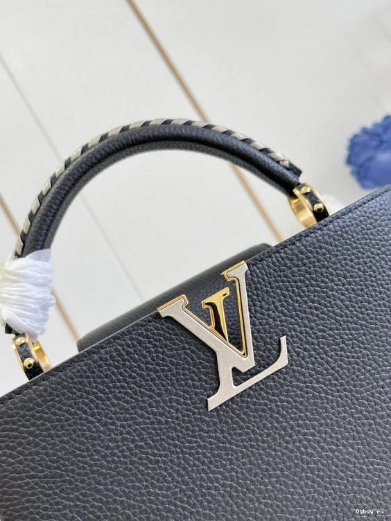 VUITTON CAPUCINES LOUIS MM 0807